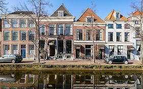 Royal Bridges Hotel Delft